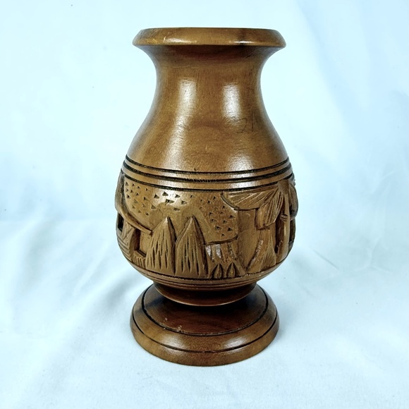 Vintage Turned Wooden Tiki Bar Vase Hand Carved Hut 6 in Blond Wood Excellent - Picture 2 of 12